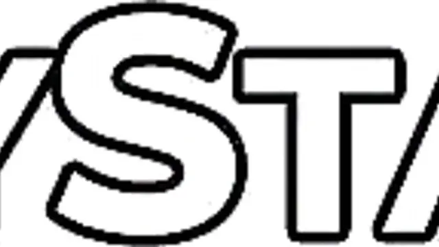 Hot British blonde GILF Lacey Starr enjoys double penetration