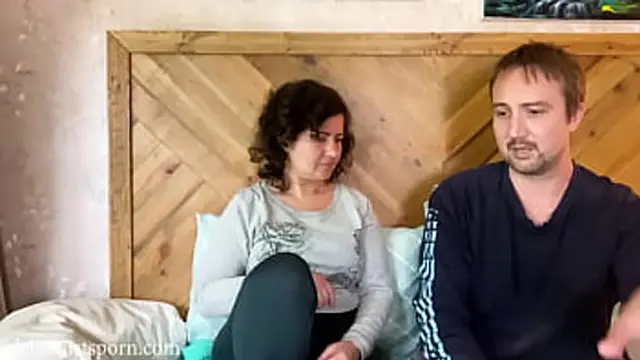 A lengthy chat on creating amateur porn followed by a quick intimate encounter