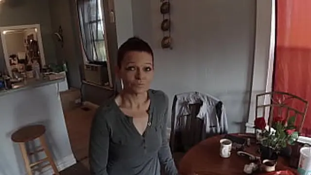 Swallowing Tony′s cash with a tight grip