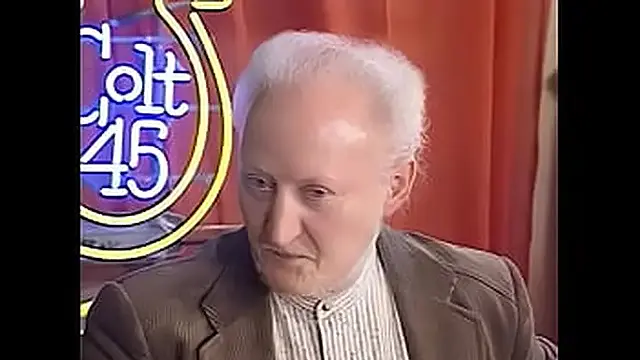 Grannies get extreme anal and facial fisting