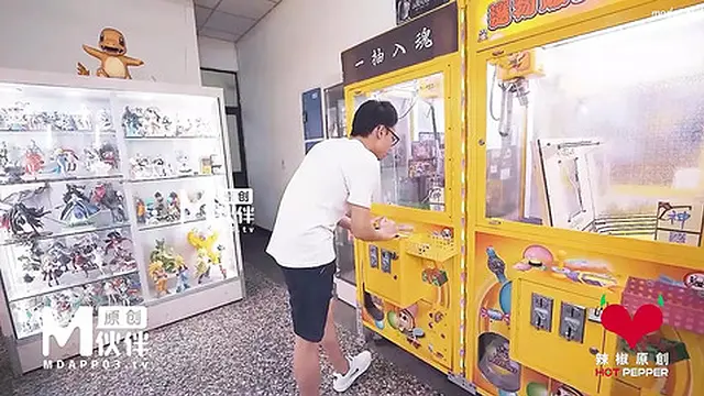 Big boobs ex-wife hooks up with stranger publicly