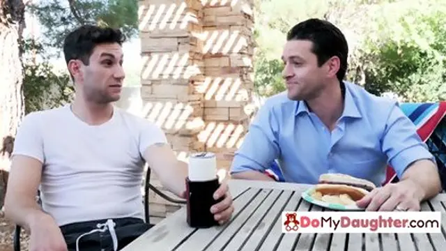 Horny🥵 hunk Tempted by Wily Teen′s Seduction